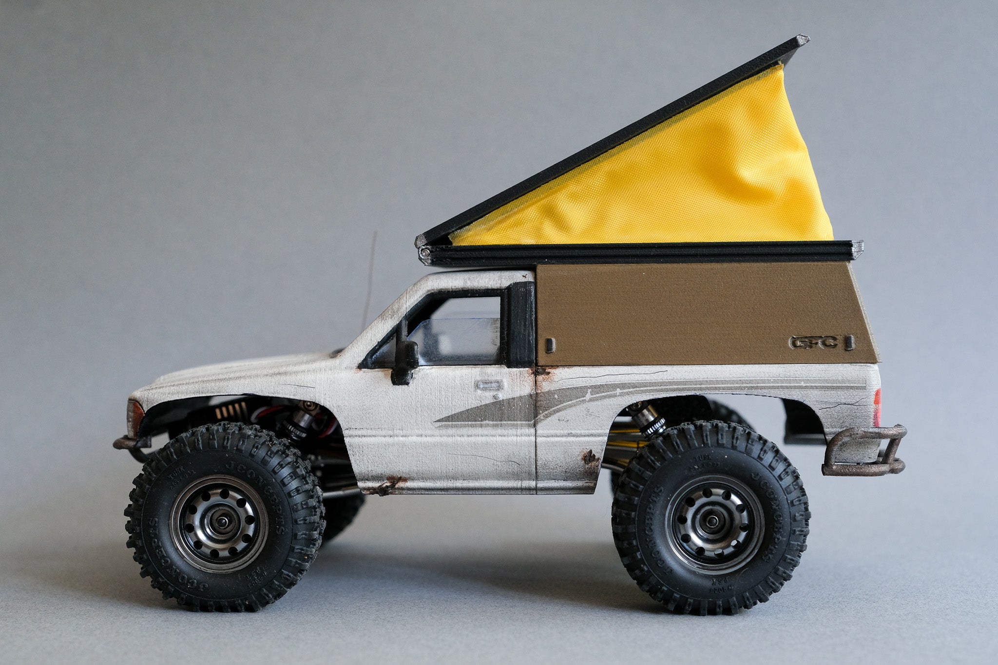 1/24 Toyota 4RUNNER X GFC Camper RTR
